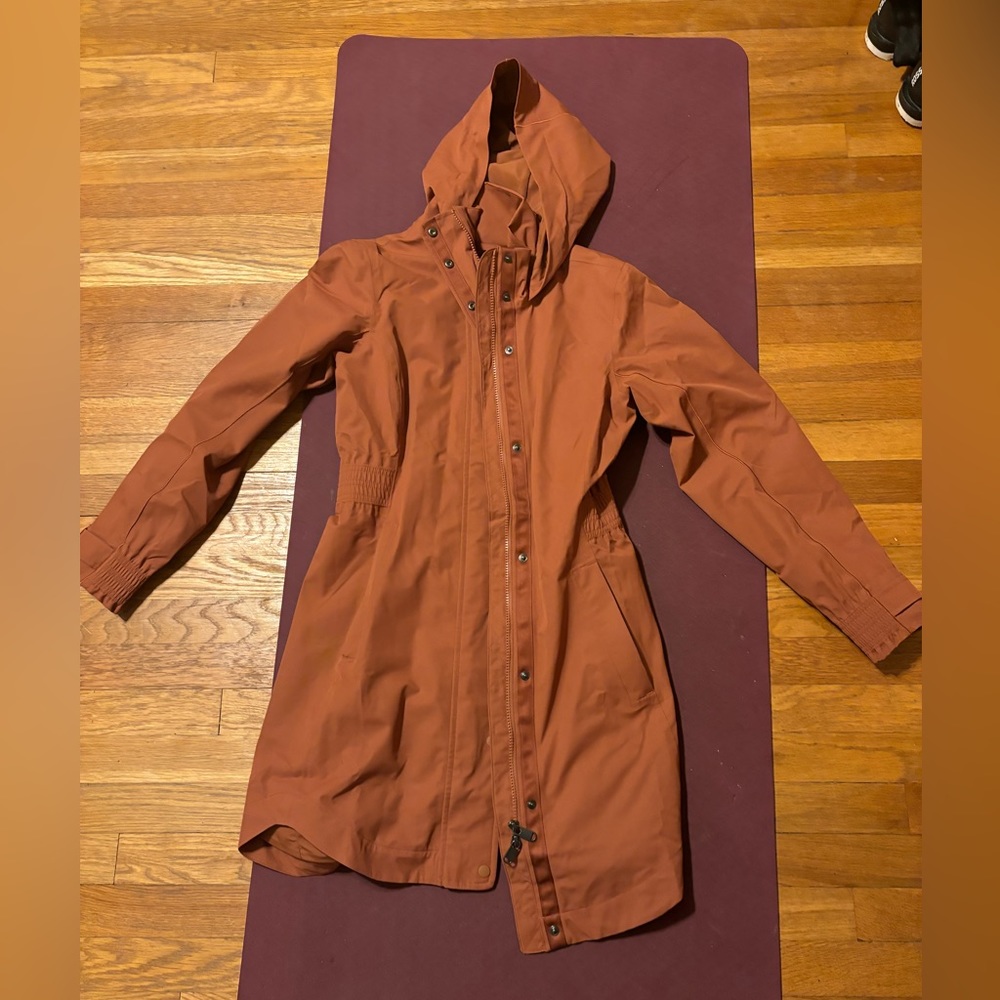 Athlete Trench coat